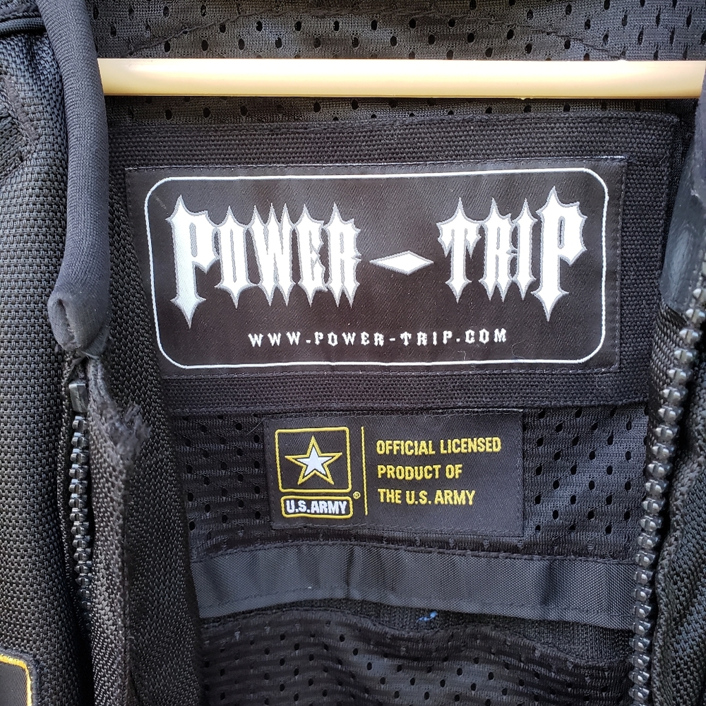 Jacket - Picture 2 of 5